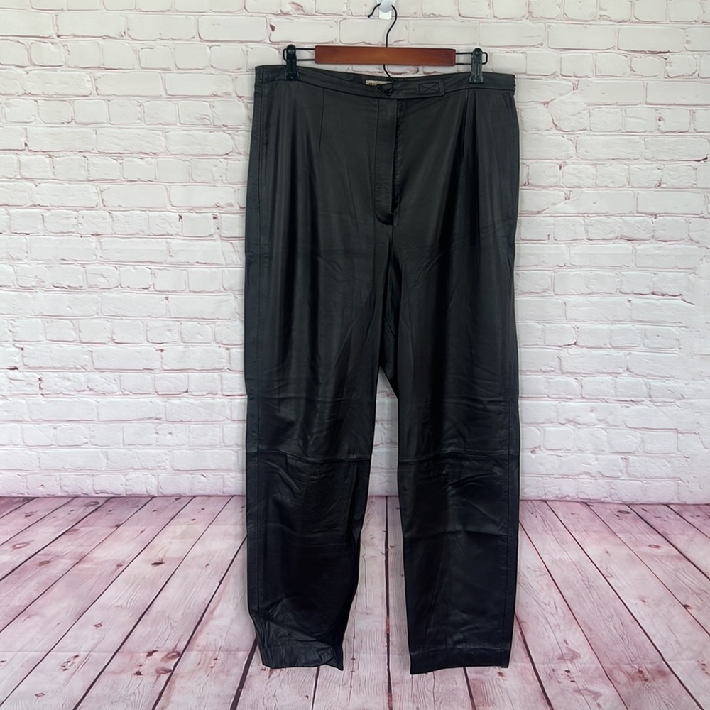 90’s Apostrophe 100% Genuine black straight leather size 16